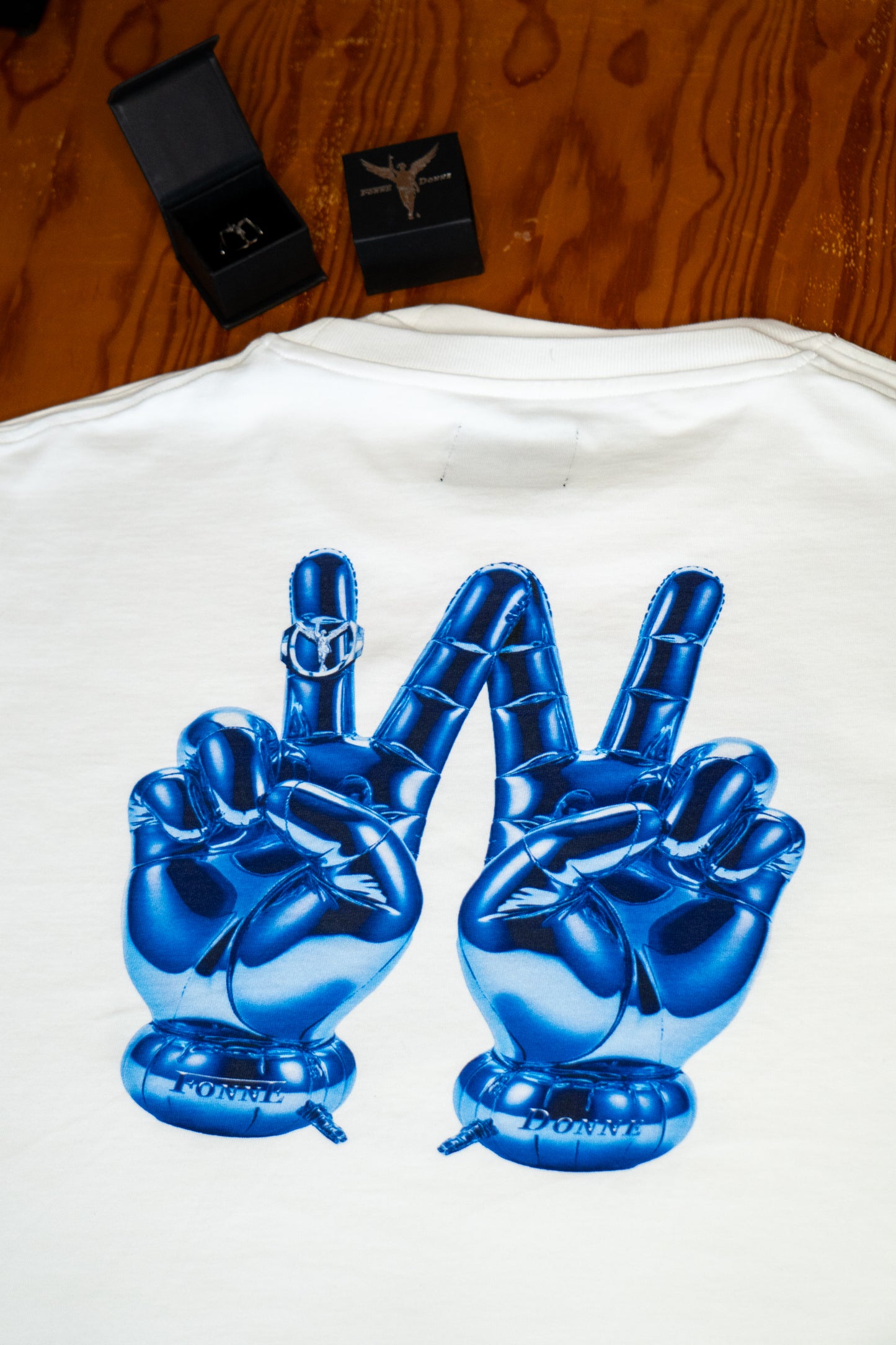 WINNER HANDS | CAMISETA